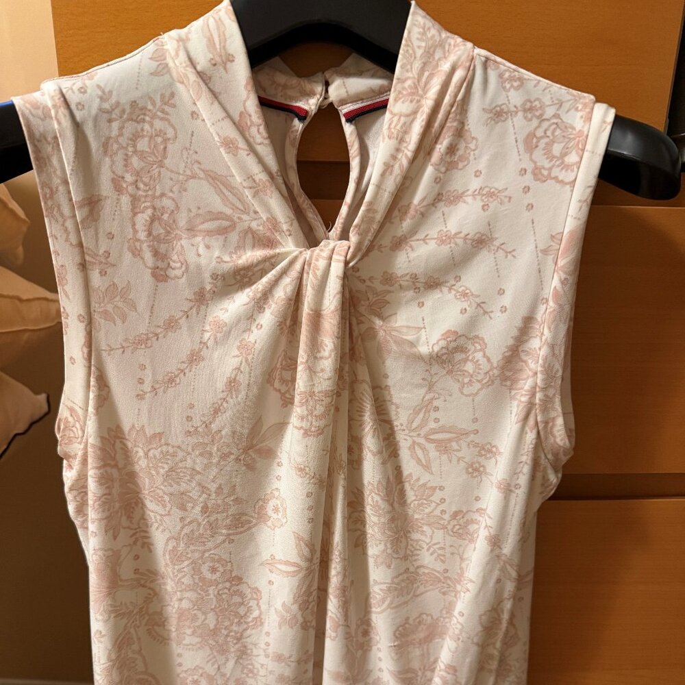 Tommy Hilfiger sleeveless top
